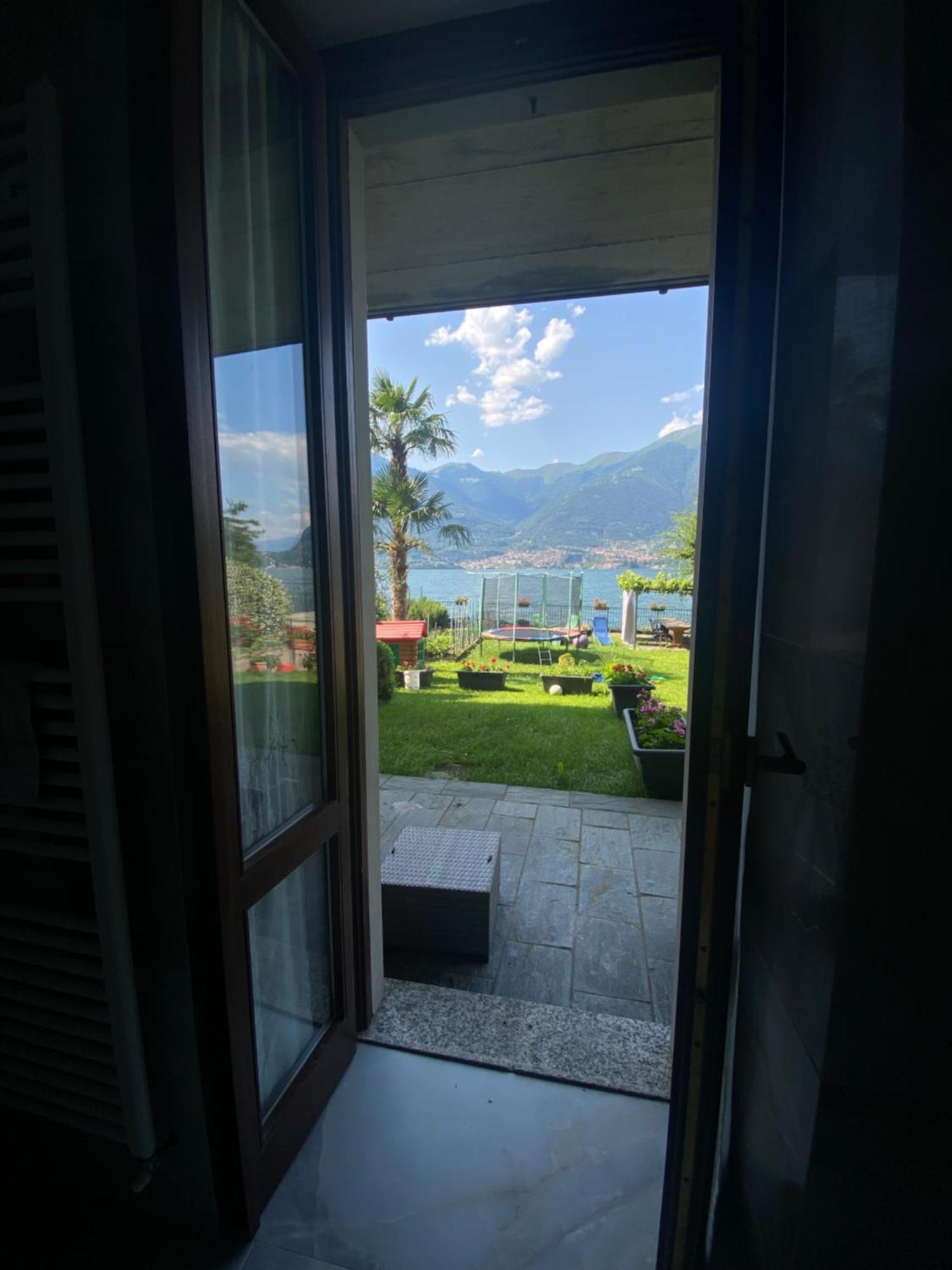 Peonia Apartment - Appartamento Vista Lago Lezzeno Zewnętrze zdjęcie